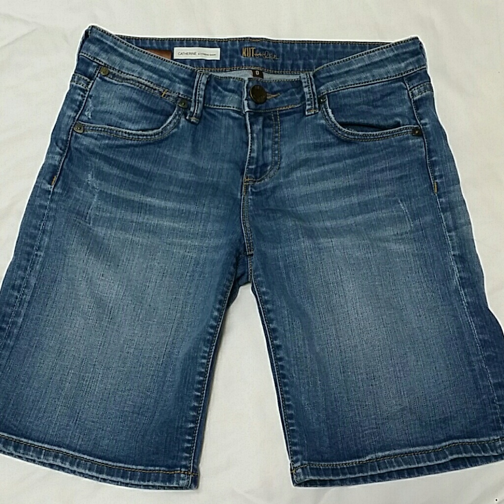 kut from the kloth boyfriend Jean shorts size 0